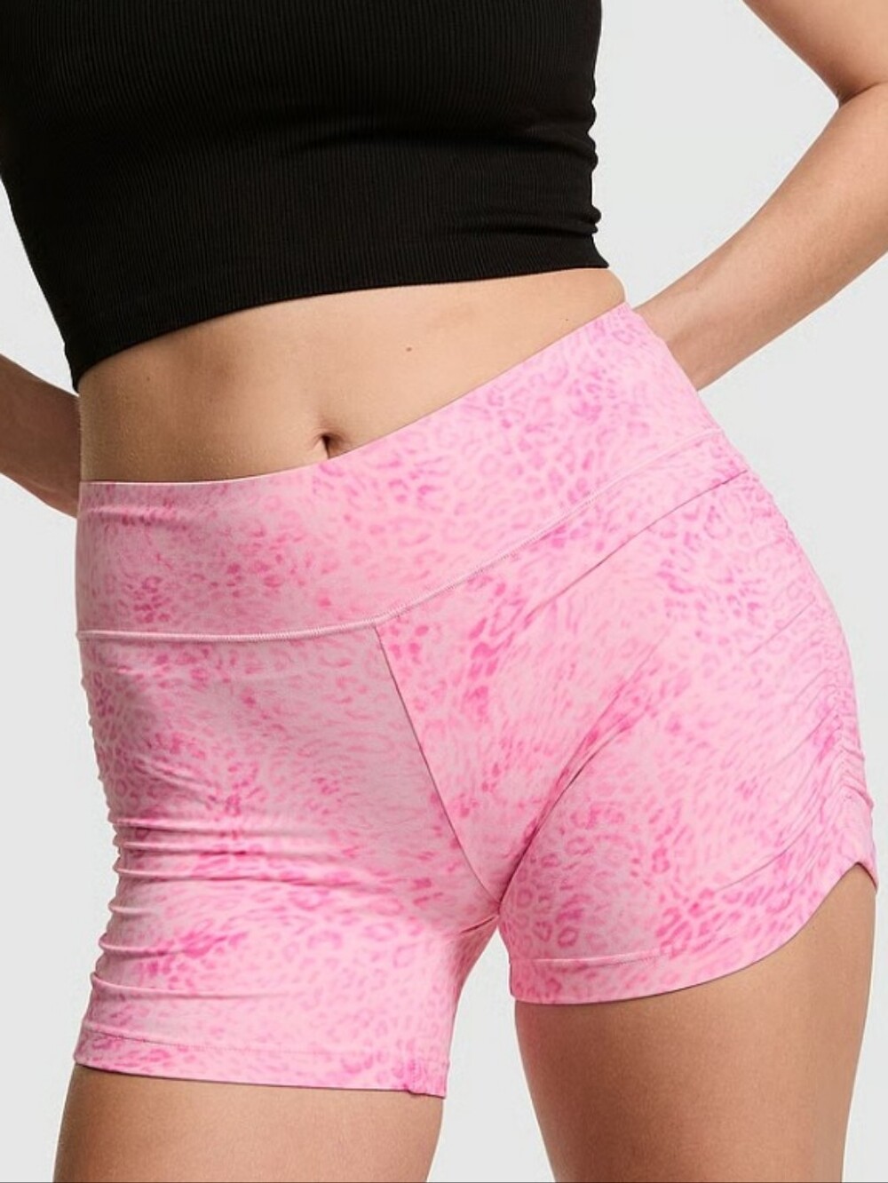 VS PINK Relay Ruched Bun Shorts Sz Small